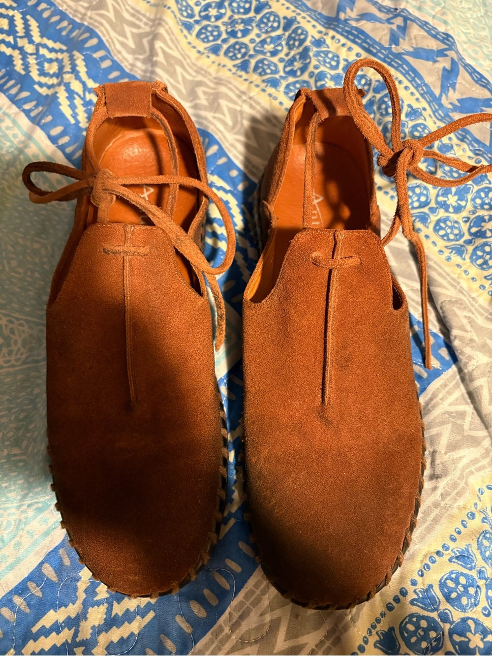 Antelope Gail Suede Lace-Up Flats